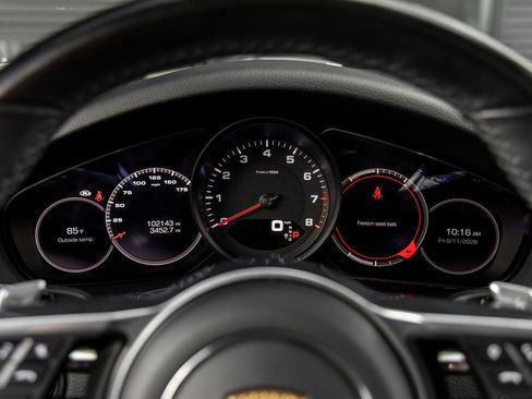 Certified 2021 Porsche Cayenne AWD/4WD image 30