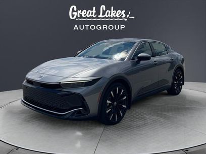 Used 2023 Toyota Crown Platinum