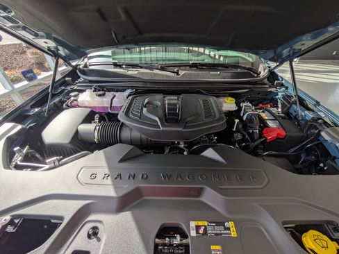 New 2026 Jeep Grand Wagoneer Limited image 32