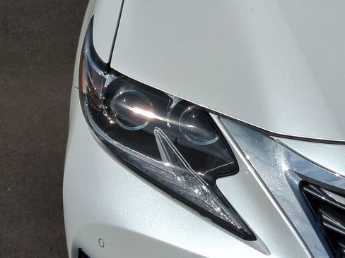 Used 2017 Lexus ES 350 image 9