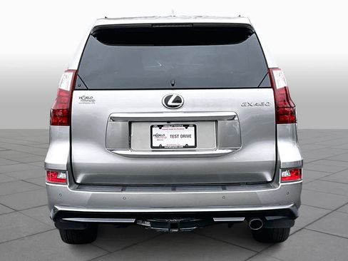 Used 2021 Lexus GX 460 Premium image 4
