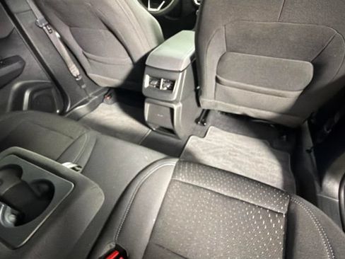 Used 2025 Chevrolet Equinox EV LT FWD image 30