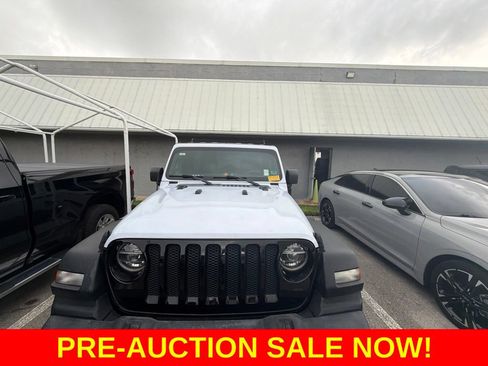 Used 2020 Jeep Wrangler Unlimited Sport AWD/4WD image 2