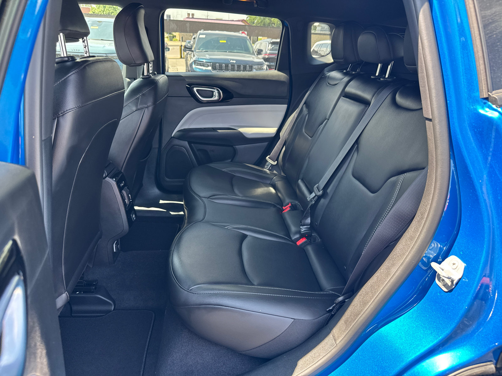 New 2026 Jeep Compass Limited AWD/4WD image 6