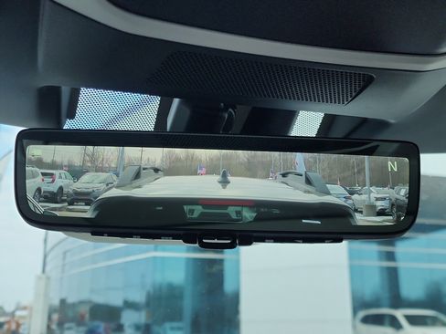 Certified 2025 Subaru Outback Touring image 27