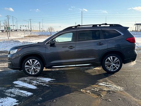 Used 2022 Subaru Ascent Limited w/ Popular Package #4 image 8