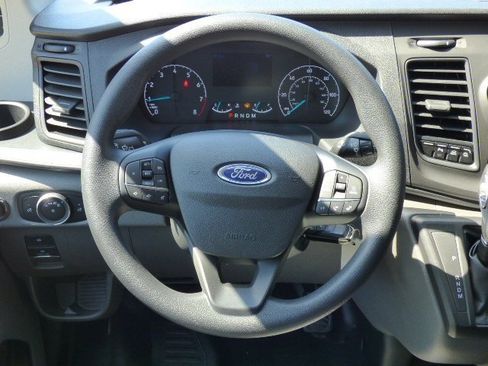 New 2025 Ford Transit 250 Low Roof image 4