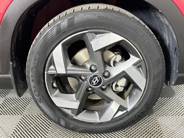 Used 2021 Hyundai Venue SEL FWD image 28