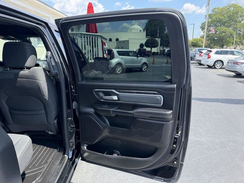 Used 2022 RAM 1500 Big Horn AWD/4WD image 26