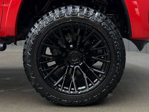 Used 2025 RAM 1500 Lone Star AWD/4WD image 9