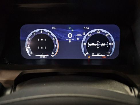 Used 2024 Toyota Tacoma TRD Off-Road image 10