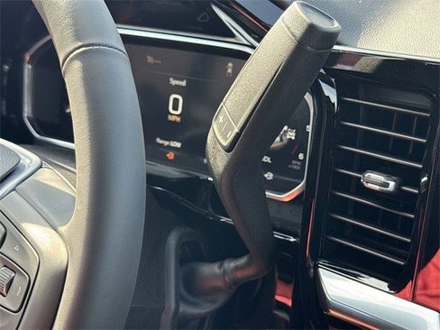 New 2026 GMC Sierra 1500 Elevation image 20