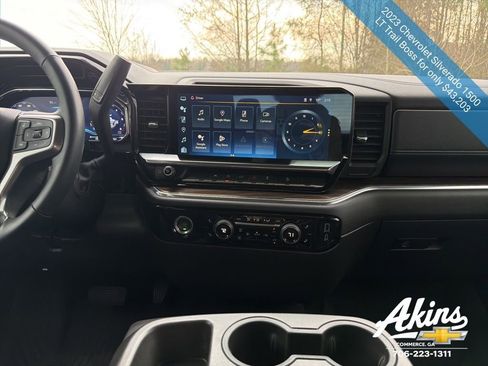 Used 2023 Chevrolet Silverado 1500 LT Trail Boss w/ Protection Package image 21