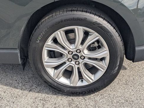 Used 2023 Ford Edge Titanium w/ Cargo Accessory Package AWD/4WD image 10
