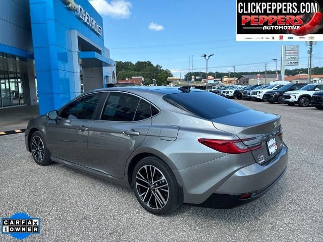 Used 2025 Toyota Camry XLE w/ Premium Plus Package AWD/4WD image 4