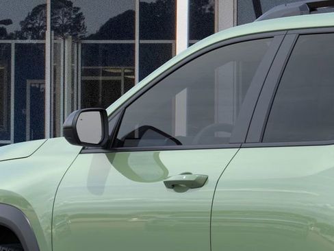 New 2026 Chevrolet Equinox LT w/ Convenience Package II image 12