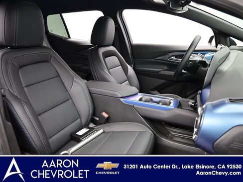 New 2026 Chevrolet Equinox EV LT image 9