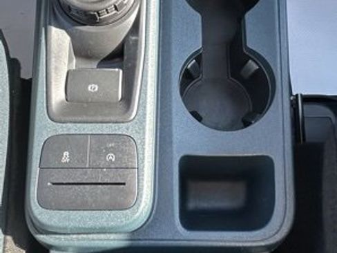 Used 2025 Ford Maverick Lariat w/ 4K Tow Package image 13