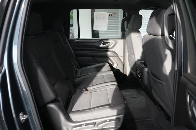 Used 2021 Chevrolet Suburban LS AWD/4WD image 18