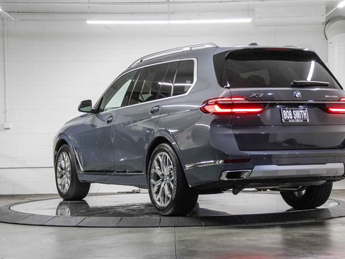 Used 2026 BMW X7 xDrive40i AWD/4WD image 4