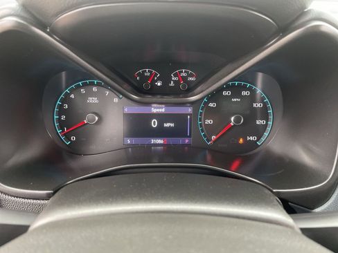 Used 2022 Chevrolet Colorado Z71 w/ Z71 Midnight Edition image 11