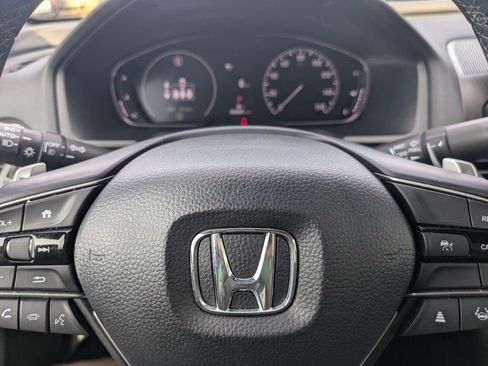 Used 2022 Honda Accord Sport image 31