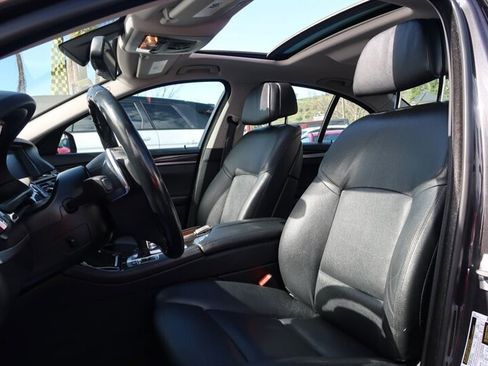 Used 2016 BMW 528i Sedan image 5