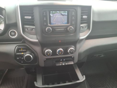 Used 2023 RAM 1500 Big Horn AWD/4WD image 16