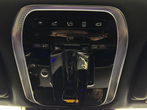 Used 2022 Mercedes-Benz S 500 4MATIC w/ AMG Line Package image 44