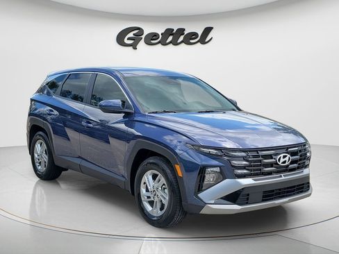 Certified 2026 Hyundai Tucson SE FWD image 3