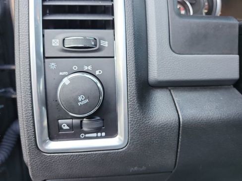 Used 2018 RAM 1500 Big Horn image 14