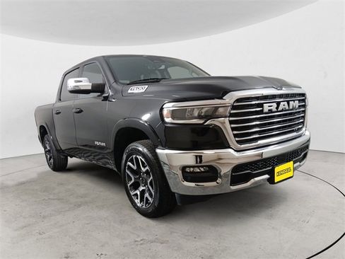 Used 2025 RAM 1500 Laramie image 7