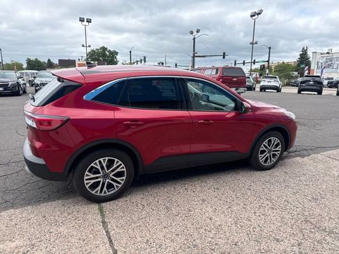 Used 2022 Ford Escape SEL w/ Technology Package AWD/4WD image 11