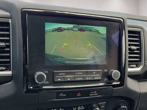 Used 2024 Nissan Frontier SL w/ Technology Package RWD image 16