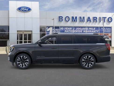 New 2025 Ford Expedition Max Platinum w/ Driver's Package image 3
