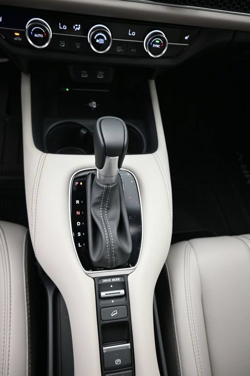 New 2027 Honda HR-V EX-L image 16