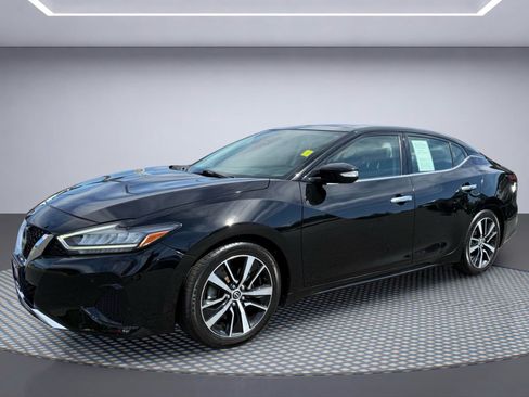 Used 2023 Nissan Maxima SL FWD image 1