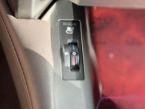 Used 2011 Lexus GX 460 Premium image 23