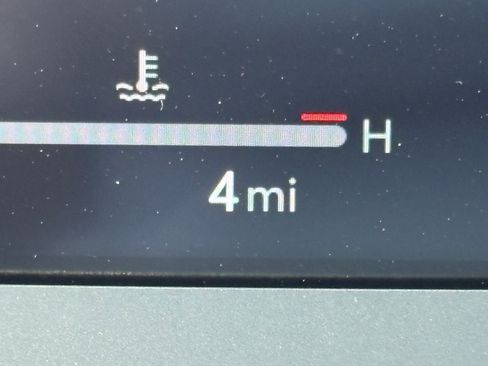 New 2026 Toyota Crown Signia image 22