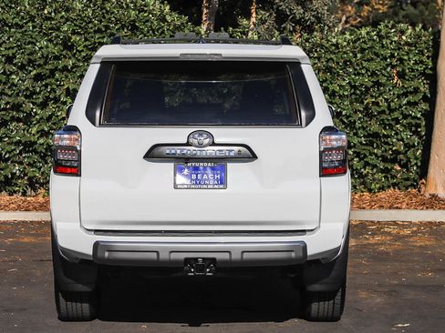 Used 2024 Toyota 4Runner TRD Off-Road Premium w/ Off Road Premium Plus Package AWD/4WD image 7