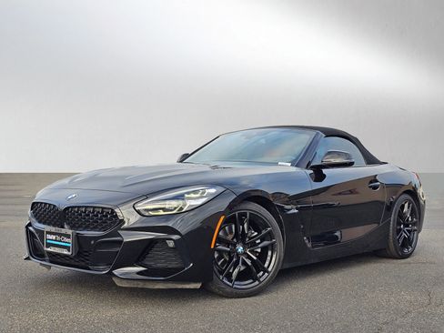 Used 2021 BMW Z4 sDrive30i w/ Executive Package image 1
