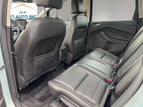 Used 2013 Ford C-MAX SEL FWD image 22