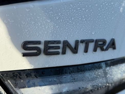 New 2026 Nissan Sentra SR w/ SR Premium Package FWD image 11