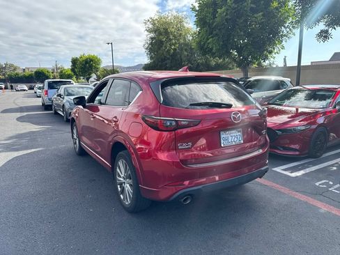 Used 2023 MAZDA CX-5 Signature AWD/4WD image 2