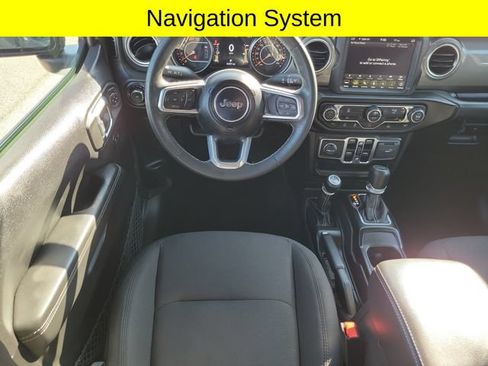 Used 2023 Jeep Wrangler Unlimited Sahara AWD/4WD image 9
