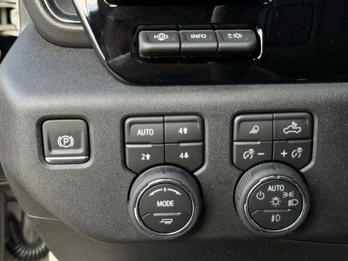 Used 2026 Chevrolet Silverado 2500 ZR2 image 23