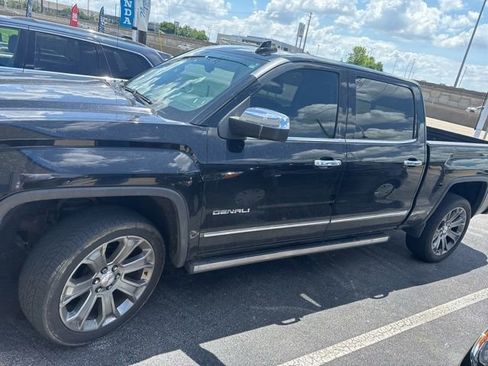 Used 2016 GMC Sierra 1500 Denali w/ Enhanced Driver Alert Package AWD/4WD image 6