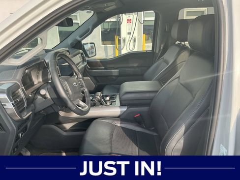 Used 2023 Ford F150 Lariat image 5