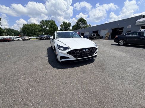 Used 2020 Hyundai Sonata SEL w/ Convenience Package FWD image 14