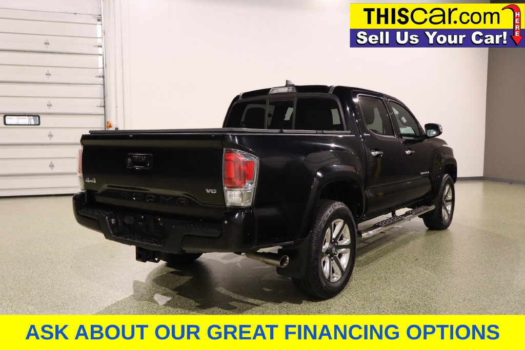 Used 2016 Toyota Tacoma Limited w/ Towing Package AWD/4WD image 10